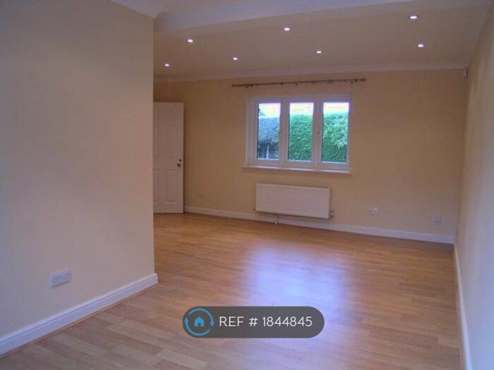 4 Bedroom Detached House To Rent In Borough Green Road, Sevenoaks, TN15