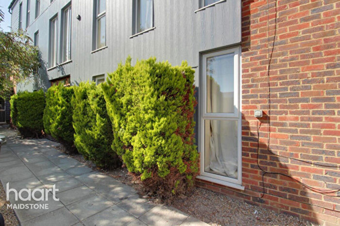 1 Bedroom Apartment To Rent In Upper Stone Street, Maidstone, ME15