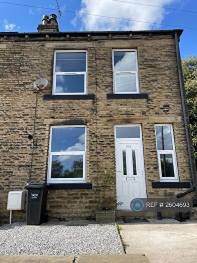 2 Bedroom Terraced House To Rent In Park Road, Elland, HX5