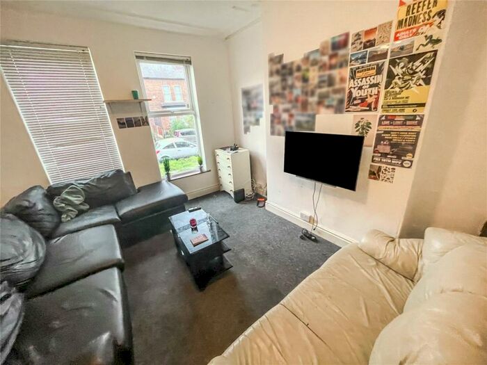 6 Bedroom Terraced House To Rent In Lombard Grove, Fallowfield, M14