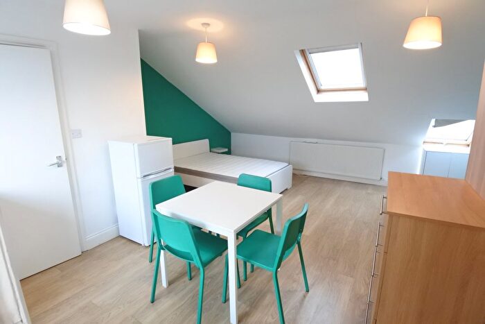 Studio To Rent In Tubbs Road, Willesden Junction, NW10