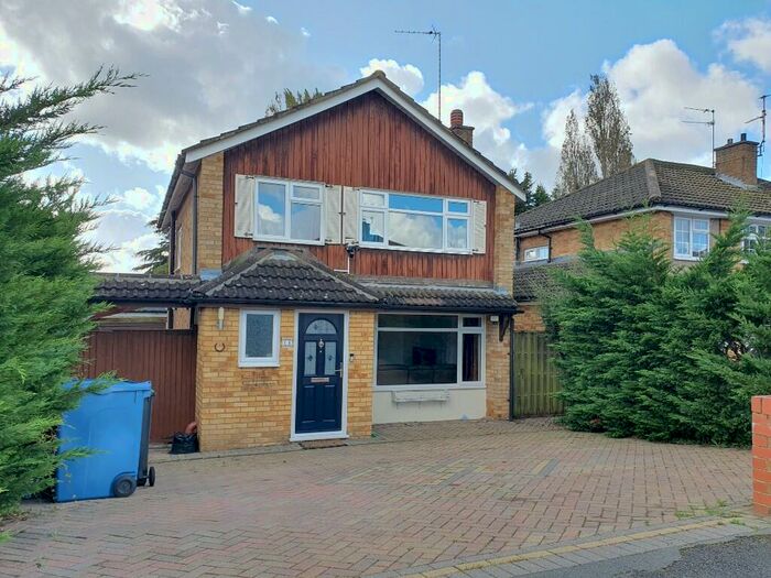 3 Bedroom Detached House To Rent In Conway Road, Taplow, Burnham, SL6