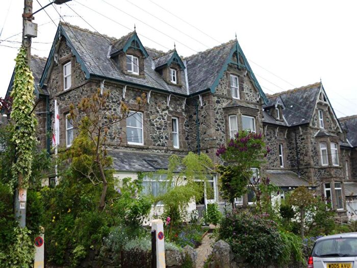 1 Bedroom Flat To Rent In Okehampton, Devon, EX20