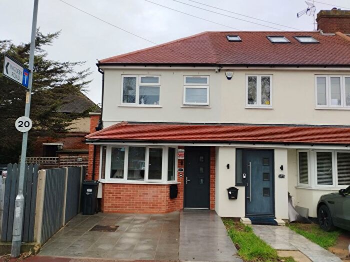 2 Bedroom End Terrace House For Sale In A Blackborne Road, Dagenham, Essex, RM10