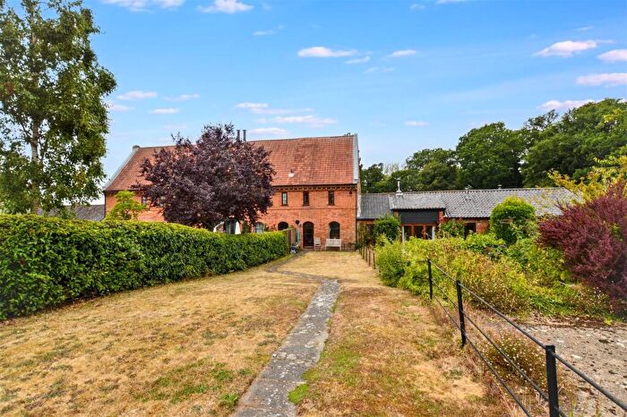2 Bedroom Barn Conversion For Sale In Melton Park, Melton Constable, NR24