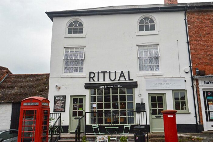 2 Bedroom Apartment To Rent In Bear Hill, Alvechurch, Birmingham, Worcestershire, B48