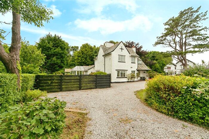 5 Bedroom Detached House For Sale In Bangor Road, Benllech, Anglesey, North Wales, LL74