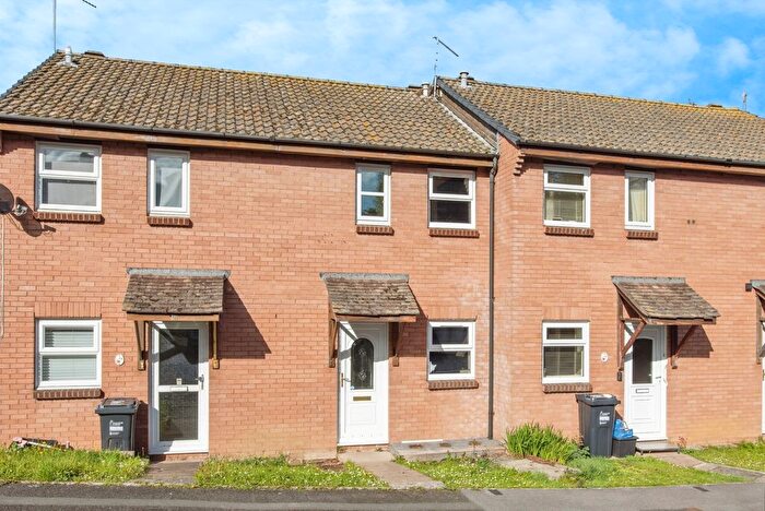 2 Bedroom Terraced House For Sale In Cedar Close, Torpoint, Cornwall, PL11