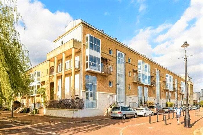 4 Bedroom House To Rent In Queen Of Denmark Court, SE16