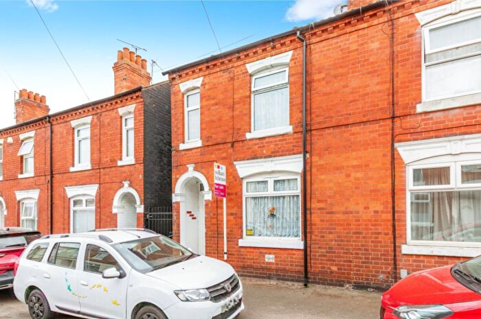 3 Bedroom Terraced House To Rent In Whitworth Road, Wellingborough, NN8