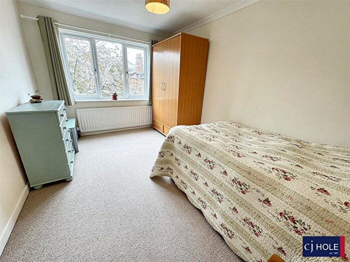 2 Bedroom Apartment For Sale In The Firs, Heathville Road, Gloucester, GL1