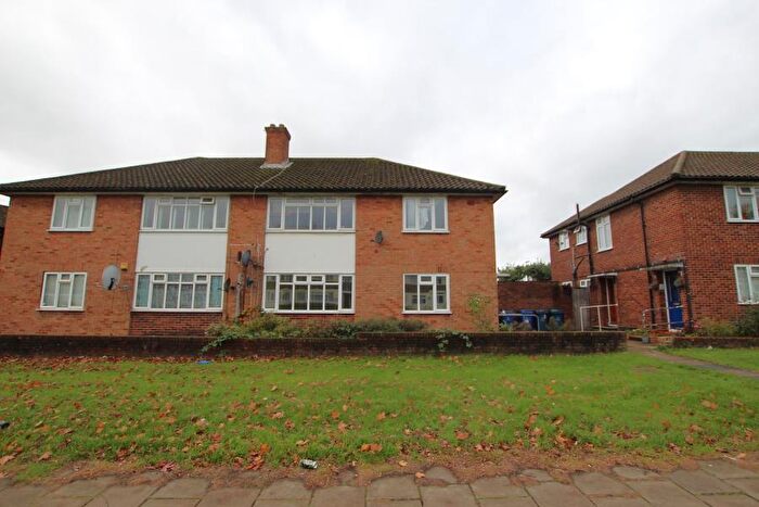 2 Bedroom Flat To Rent In Kenton Lane, Kenton, HA3