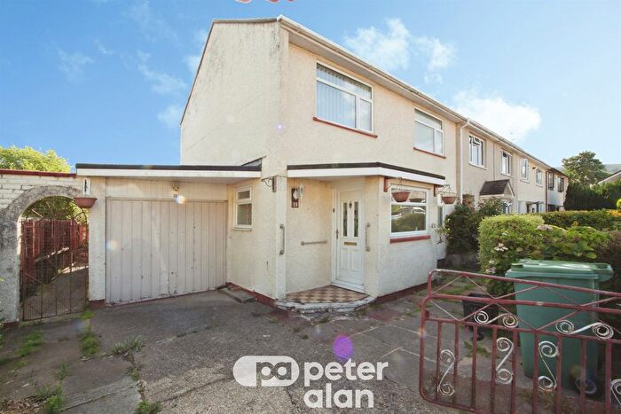 3 Bedroom End Of Terrace House For Sale In Coleridge Green, St. Dials, Cwmbran, NP44