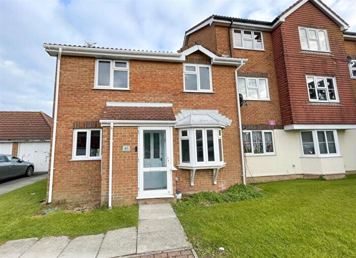 2 Bedroom Semi Detached House To Rent In The Portlands, Eastbourne, BN23