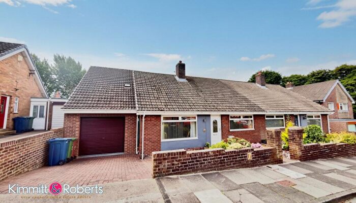 4 Bedroom Semi-Detached Bungalow For Sale In Woodlea Close, Hetton-le-hole, Houghton Le Spring, Tyne And Wear, DH5