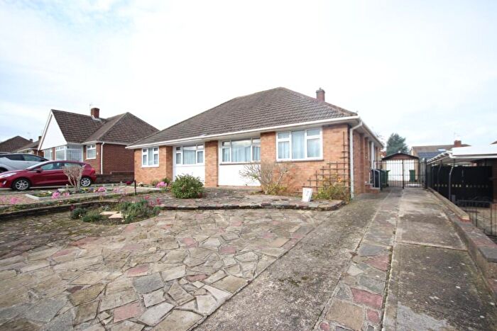 2 Bedroom Semi-Detached Bungalow To Rent In Newbury Avenue, Maidstone, Kent, ME16