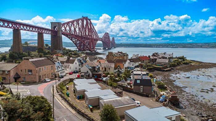 1 Bedroom Bungalow For Sale In West Sands, North Queensferry, Fife, KY11