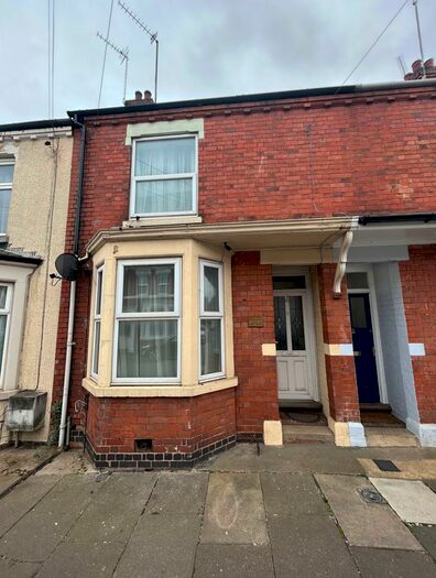 3 Bedroom Terraced House To Rent In Fife Street, Northampton, NN5