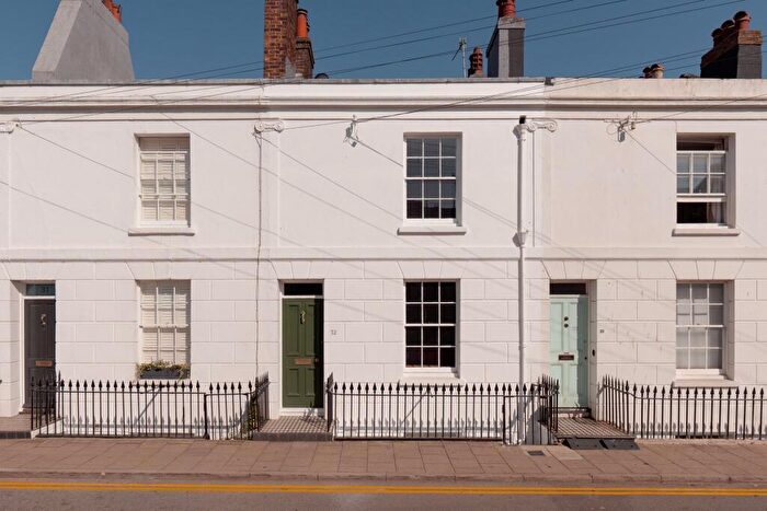 3 Bedroom Terraced House For Sale In Kensington Place, Brighton, BN1