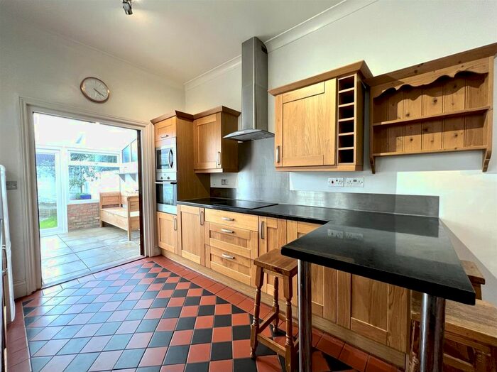 3 Bedroom Property To Rent In Essex Road, Southsea, PO4