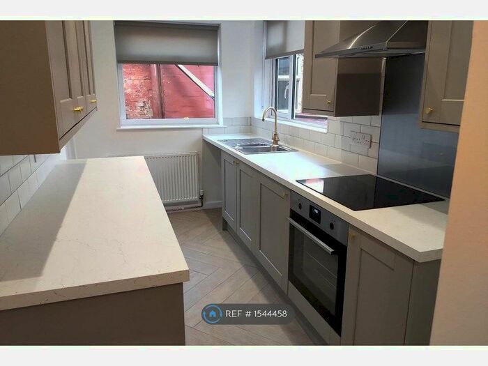 4 Bedroom Terraced House To Rent In Robinson Street, Fulwood, Preston, PR2