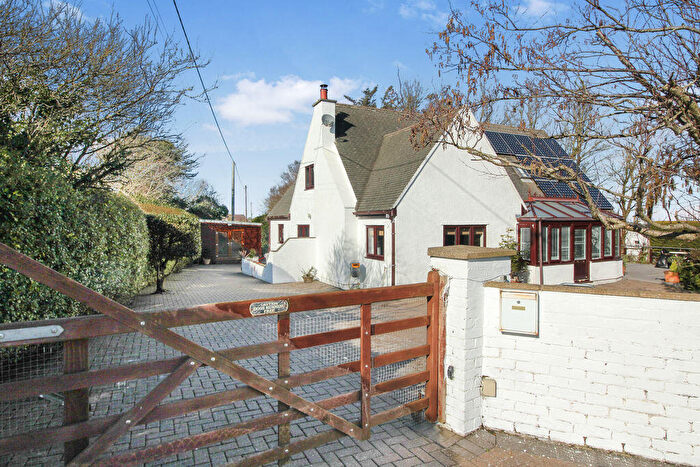 5 Bedroom Detached House For Sale In Bull Bay, Amlwch, LL68