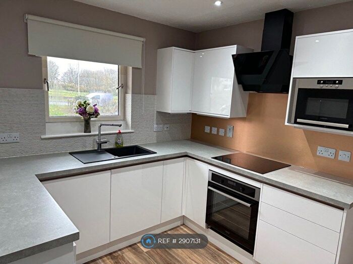 3 Bedroom Terraced House To Rent In North Anderson Drive, Aberdeen, AB16