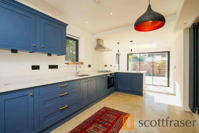 3 Bedroom Terraced House To Rent In Bullingdon Road, East Oxford, OX4