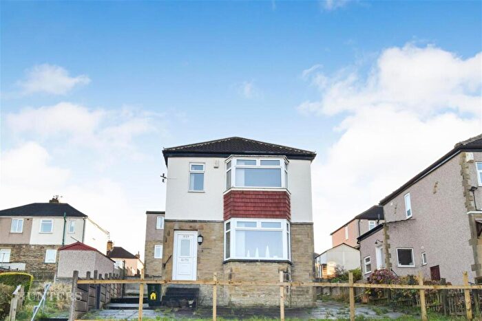 3 Bedroom Detached House For Sale In Thackley Old Road, Shipley, BD18