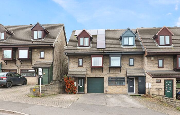 2 Bedroom Terraced House For Sale In Fox Hill Road, Sheffield, S6