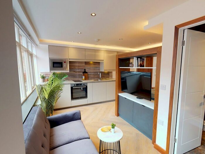 Studio To Rent In Apt, Live Oasis Piccadilly #, M1