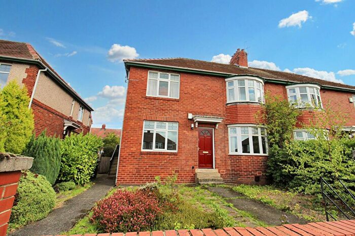 2 Bedroom Flat To Rent In Great North Road, Gosforth, Newcastle Upon Tyne, Tyne And Wear, NE3