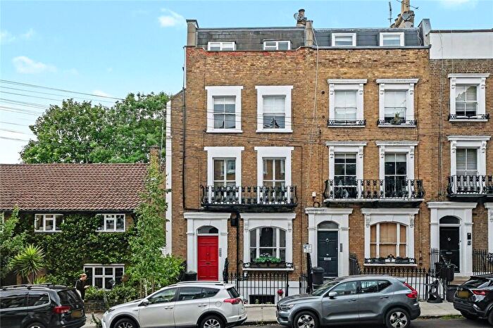 1 Bedroom Apartment For Sale In Huntingdon Street, Barnsbury, London, N1