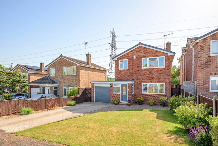 3 Bedroom Detached House For Sale In Reedings Close In Barrowby, Grantham, NG32