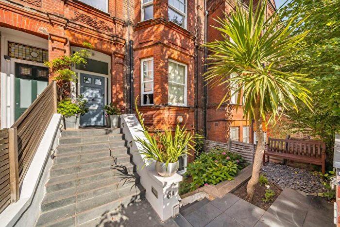 4 Bedroom Flat For Sale In Goldhurst Terrace, South Hampstead, NW6