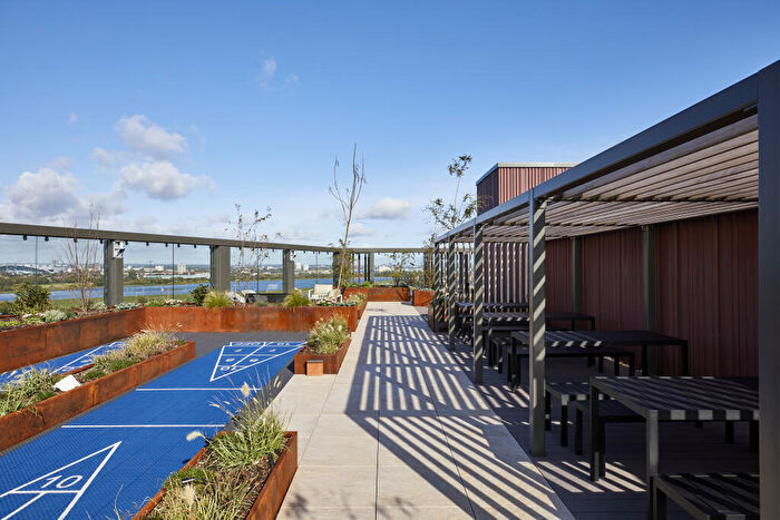 1 Bedroom Apartment To Rent In Tideway, Wickford Way, London, E17