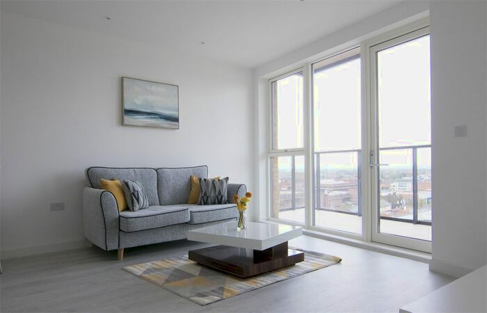 1 Bedroom Flat To Rent In Hooper House, A Smithy Lane, Hounslow, TW3