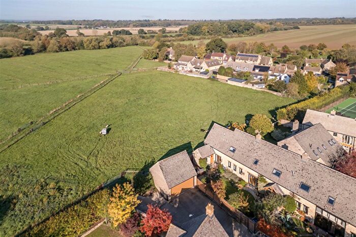 4 Bedroom Semi-Detached House For Sale In Shepherds Close, Weston-On-The-Green, OX25