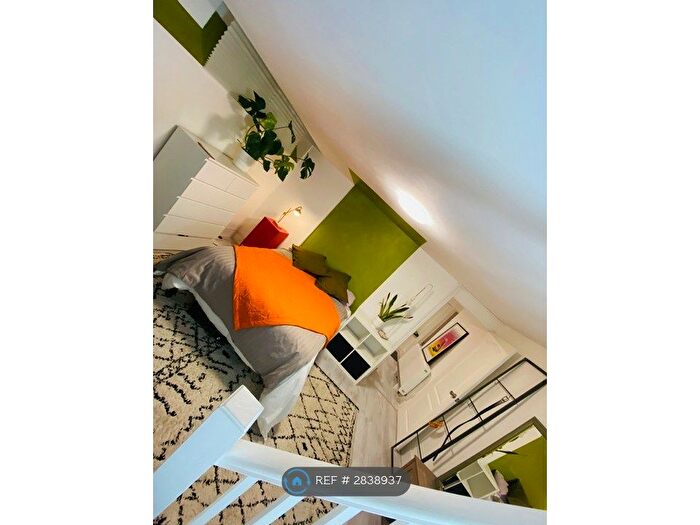 1 Bedroom Flat To Rent In Wheler Street, London, E1