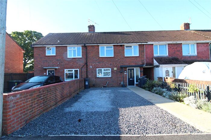 3 Bedroom House To Rent In Blendworth Crescent, Havant, Hampshire, PO9