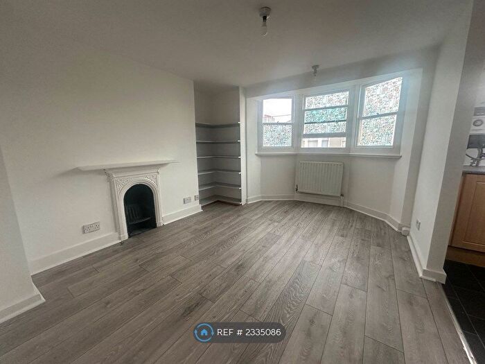 1 Bedroom Flat To Rent In Charlotte Street, Brighton, BN2