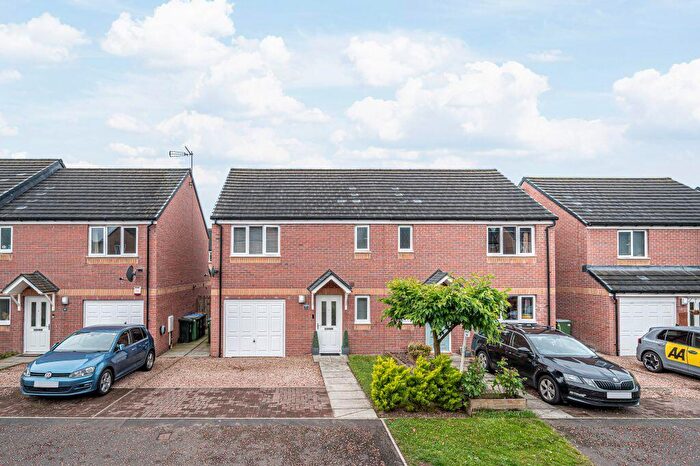 3 Bedroom Semi Detached House For Sale In Dalwhamie Street, Kinross, KY13