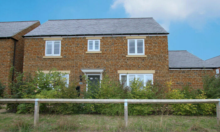 4 Bedroom Detached House To Rent In Longford Park Road, Bodicote, Oxon, OX15