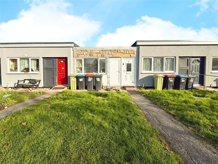 2 Bedroom Bungalow For Sale In Beadlemead, Netherfield, Milton Keynes, MK6