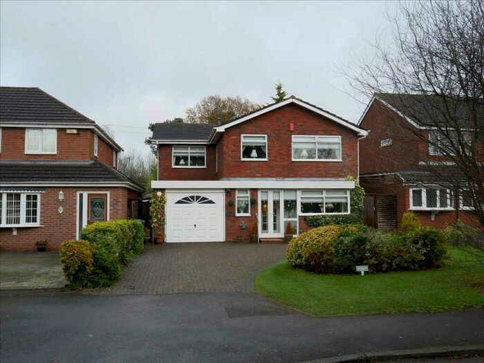 4 Bedroom Detached House For Sale In Emmanuel, Bickenhill Lane, Marston Green, B37