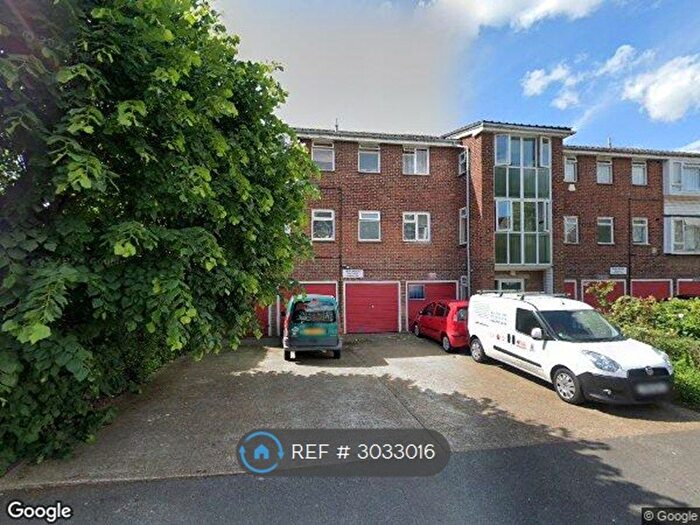 1 Bedroom Flat To Rent In Thamesmead, London, SE28