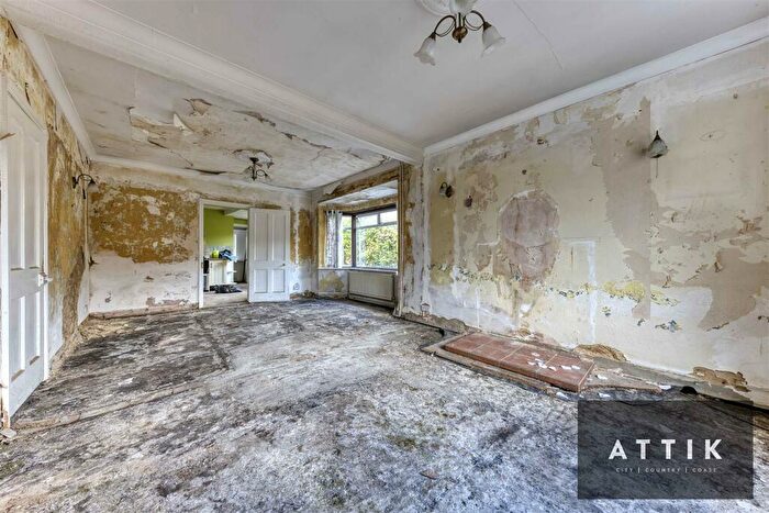 2 Bedroom Detached Bungalow For Sale In Norwich Road, Attleborough, NR17