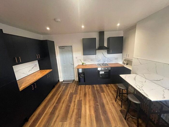 4 Bedroom Terraced House To Rent In Lulworth Avenue, Ashton-On-Ribble, Preston, PR2