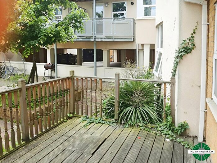 2 Bedroom Flat To Rent In , Maitland Road, E15
