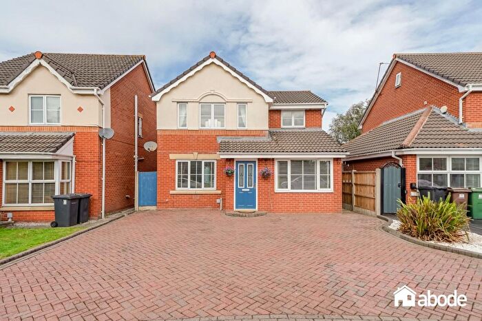 3 Bedroom Detached House For Sale In Hexham Close, Netherton, Bootle, L30